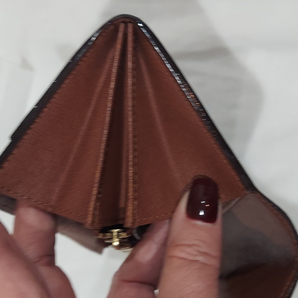Authentic Louis Vuitton Long Monogram Sara Wallet - Picture 9 of 11
